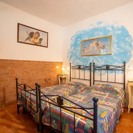 Agroturismo Le Cannucce - Il Castagneto Country Retreat