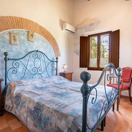 Agroturismo Le Cannucce - Il Castagneto Country Retreat Pozzuolo